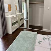ZANIFFA's room