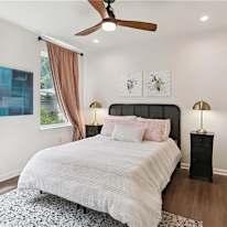 Linh's room