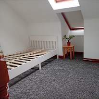 Darren's room