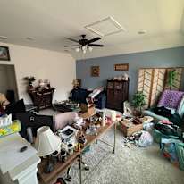 Luis's room