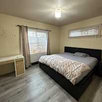 Giordaine's room