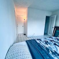 Yakory's room
