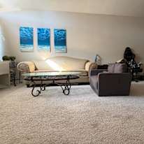 Sung's room
