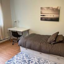 Janelle Desjardins's room