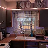 Moe's room