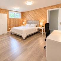Thuy Nguyen's room