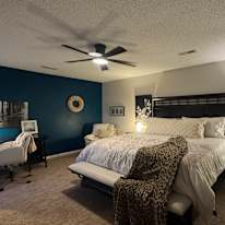 Phong Hong's room