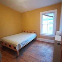 Lolo's room
