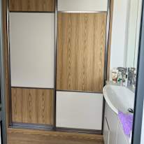 Daren's room