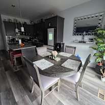 Donna L Monroe's room