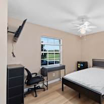 Alice's room