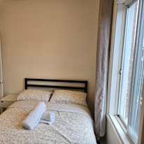 LEI XU's room