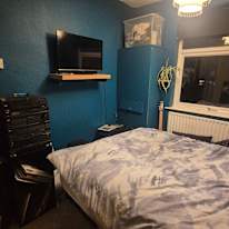 Hannah's room