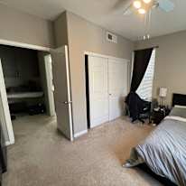 Valentin's room
