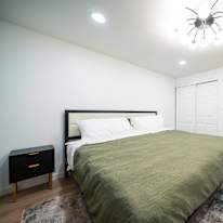 Felicity's room