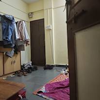 Prathmesh's room