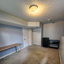 Rent's room