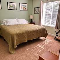Zara's room