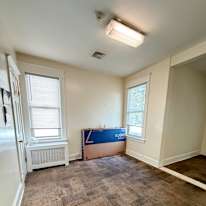 Moe's room