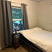 michelle renee vigna's room