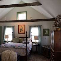 Aileen L's room