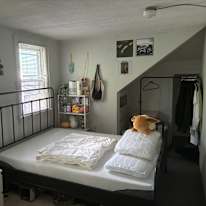 Hector Jiang's room