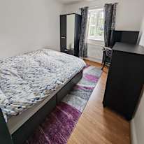 Azhar thompson's room
