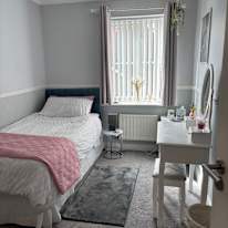 Anna's room