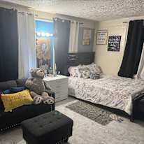 Eriadna Vasquez's room
