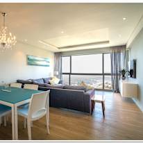 Robin's room