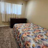 Luis's room