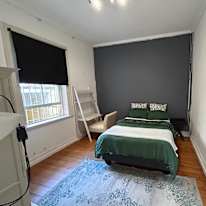 Vernon's room