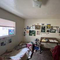 Hanna's room