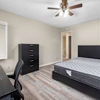 Ron's room