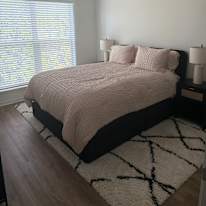 Lindsey Morgan's room