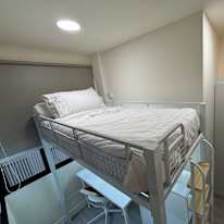 Harry Lee's room