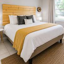 Nicollas's room