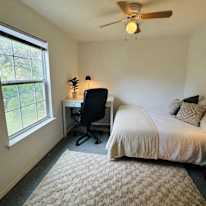 Cansu Mccoy's room