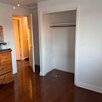 Ivelisse Gordon's room