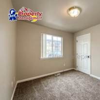 Yahaira Tolentino's room