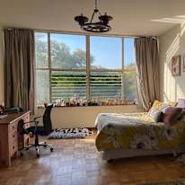 Salma Tanaka's room