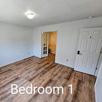 HomeCrew's room