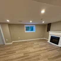Lynda's room