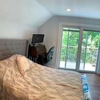 Tom's room