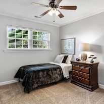 Gustavo's room