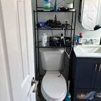 Saul's room