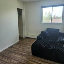 Suzanne Holmberg's room