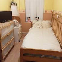 Anne's room