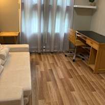 MARLENE DE MELT's room