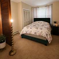 Ren's room